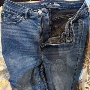 Women’s blue jeans